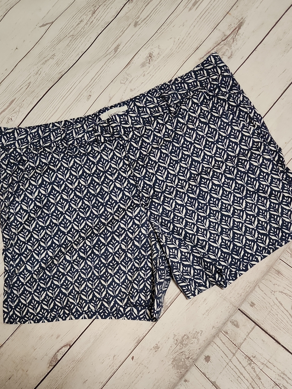 Level 99 Navy and White Geometric Print Shorts